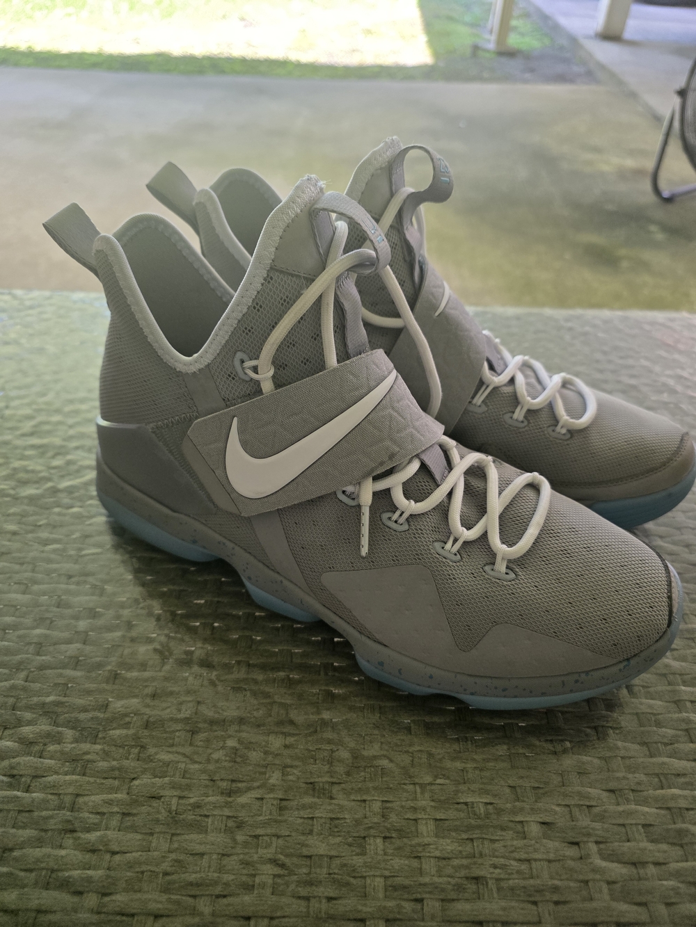 Nike LeBron XIV 'Mag' Sz.11